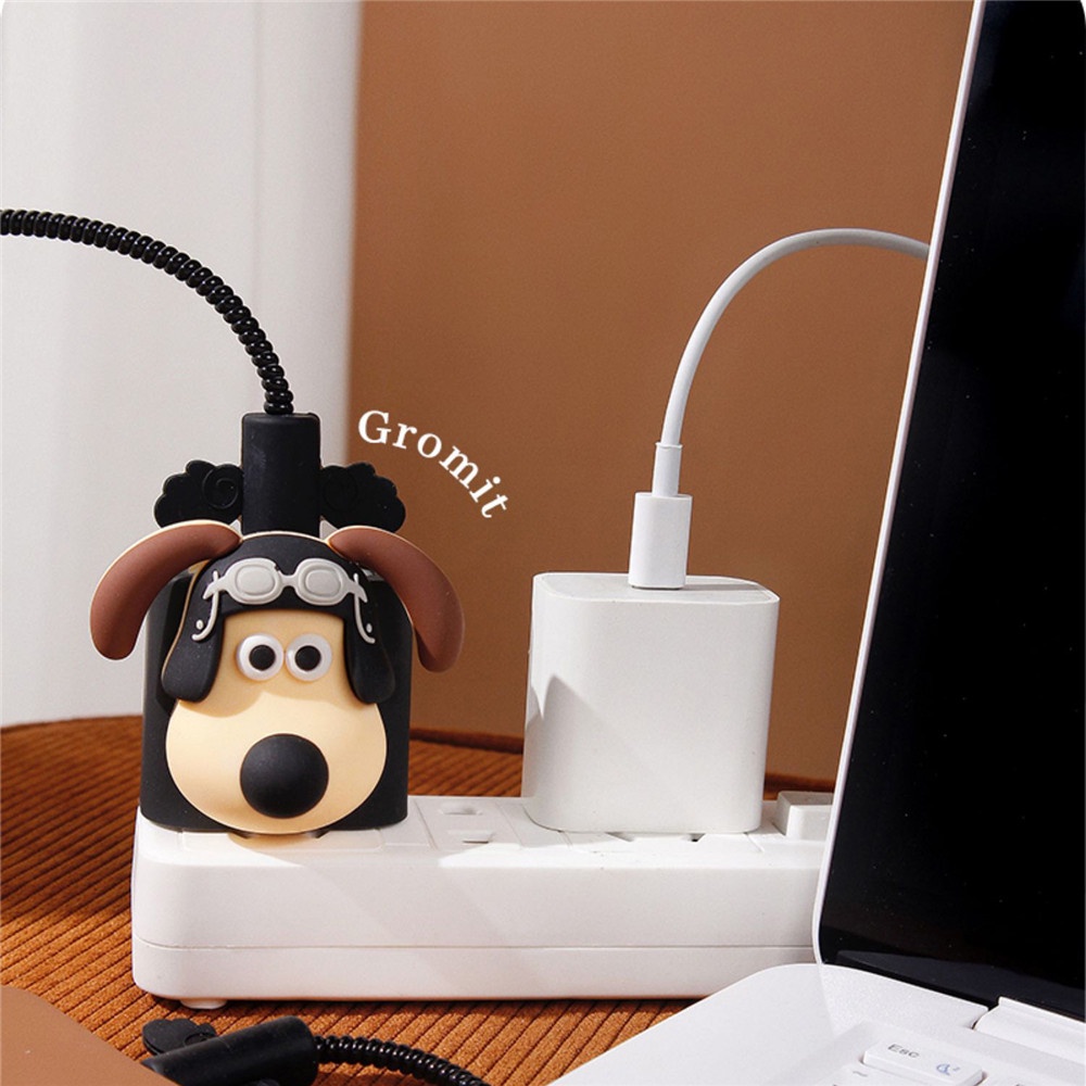 Vỏ Bọc Bảo Vệ Dây Cáp Sạc Iphone 18w / 20w Hình Chú Chó Master Dễ Thương