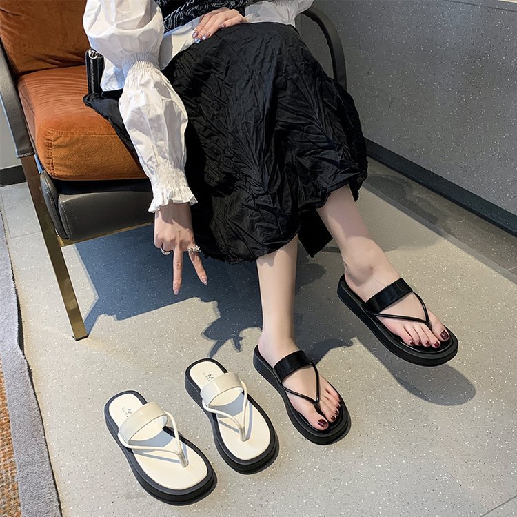Cosy_Zone dép kiểu nữ đi chơi dép bánh mì thoáng khí  Mềm Mại Chống Trượt 2023 NEW MAR3109