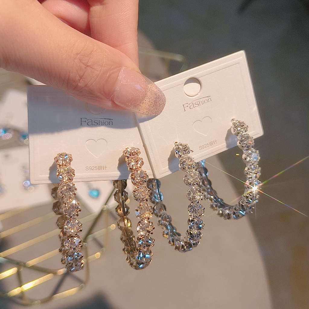 Bông Tai Thời Trang Âu Mỹ Sang Trọng