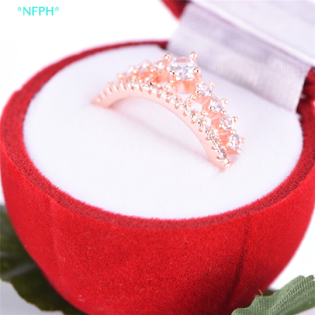 Hộp Đựng Trang Sức Hình Hoa Hồng Đỏ Bằng Nhung Giá Đỡ Hộp Đựng Trang Sức Hình Hoa Hồng Đỏ Bằng Nhung Thời Trang 2017 Hoa Hồng Đỏ Đỏ