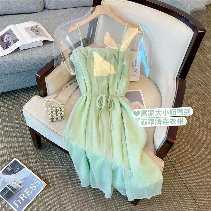 Đầm Nữ Hai Dây Nhấn Eo Màu Xanh Bơ Phong Cách Pháp Thời Trang Đi Biển Mùa Hè Xinh Xắn