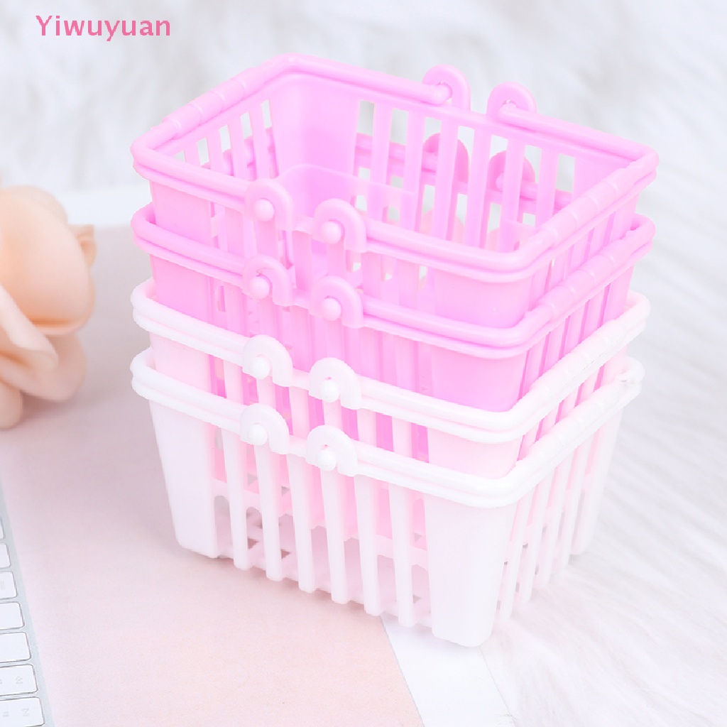 Bộ 2 Giỏ Mua Sắm Đồ Chơi Mini Cho Nhà Búp Bê Mới