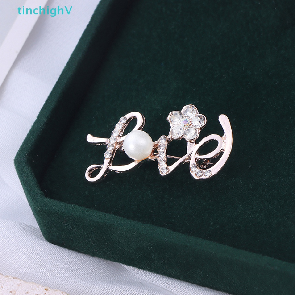 Ghim Cài Áo Hình Chữ Love Đính Đá Dễ Thương Cho Nữ