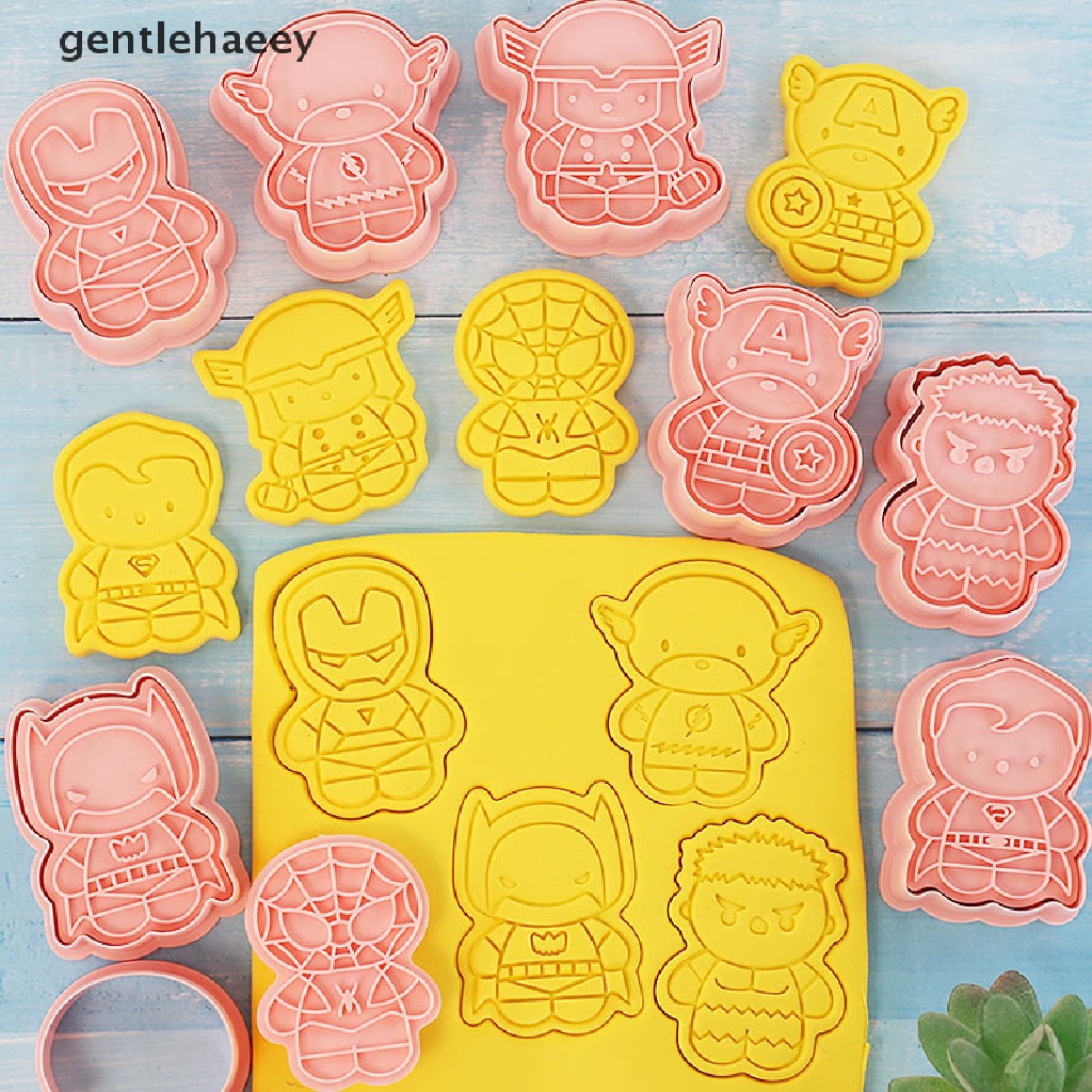 Bộ 8 Khuôn Cắt Bánh Quy Bằng Nhựa Họa Tiết Hoạt Hình Anime