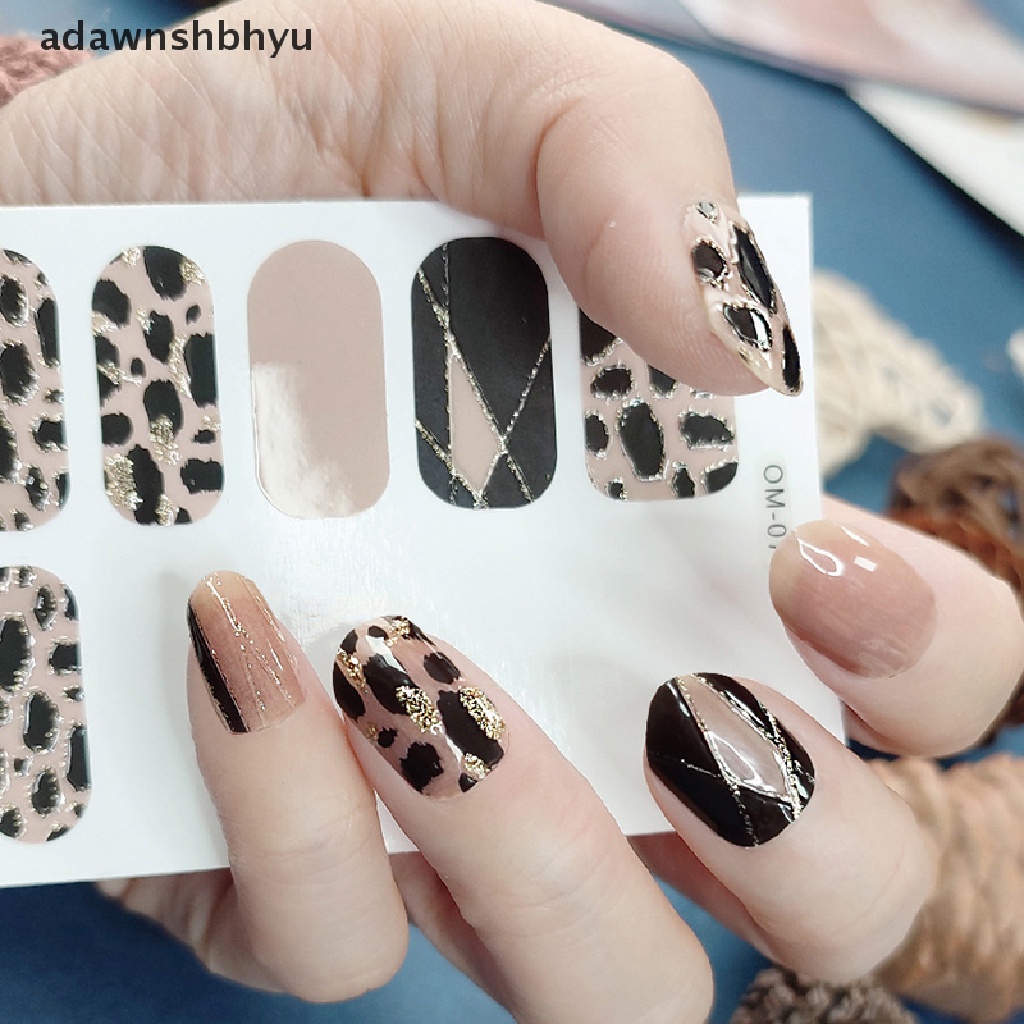 Miếng Dán Trang Trí Móng Tay Tự Dính Tiện Dụng