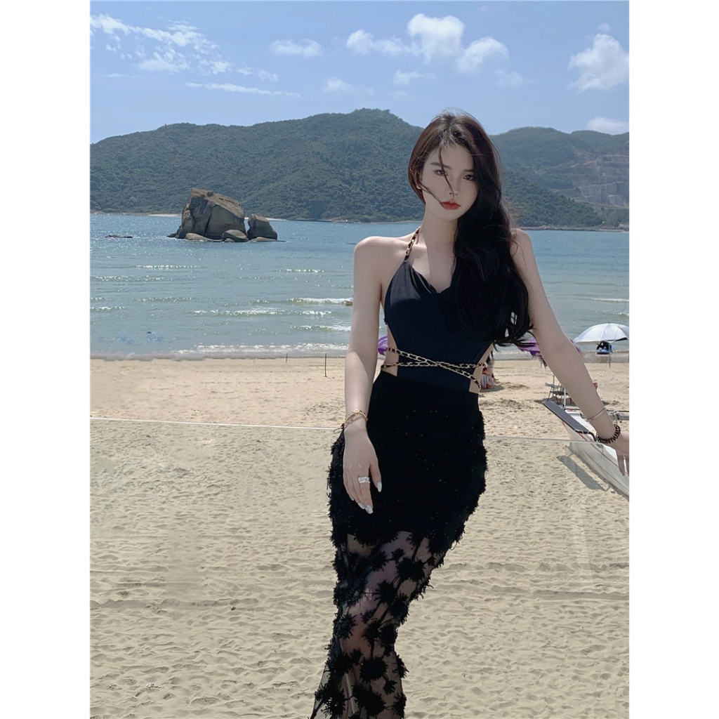 Áo Hai Dây Màu Đen Dáng Ôm Thời Trang Mùa Hè Quyến Rũ Cho Nữ