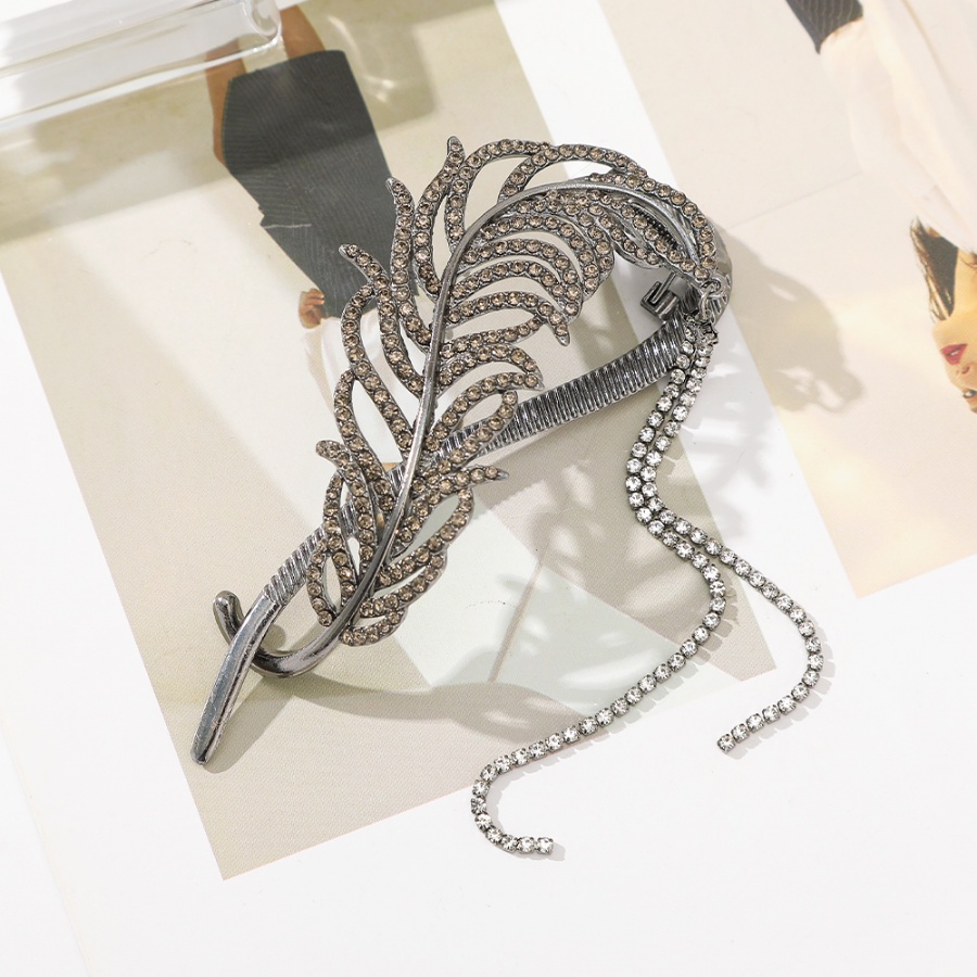 Kẹp Tóc Tua Rua Đính Đá Thời Trang