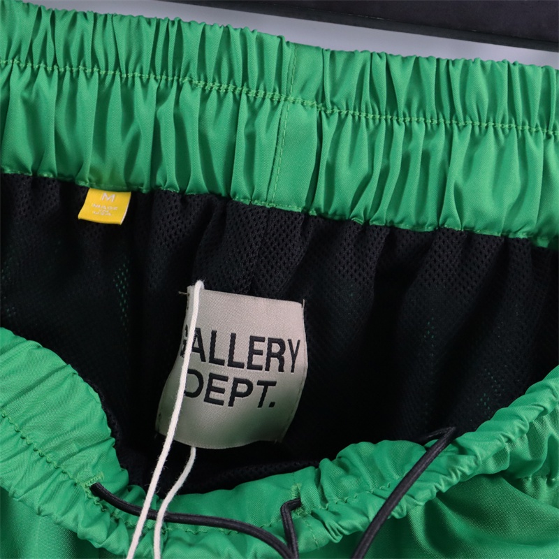 Quần Short Thể Thao Lưng Thun Thêu Chữ Cá Tính Cho Nam Và Nữ