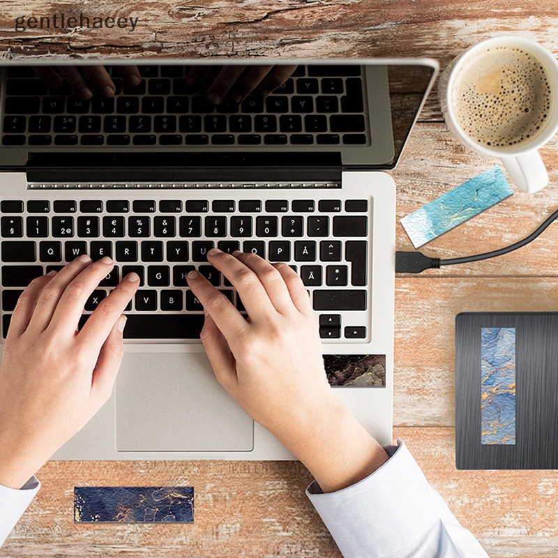 Set 4 Miếng Dán Đồ Chơi Giải Tỏa Căng Thẳng Họa Tiết Dễ Thương