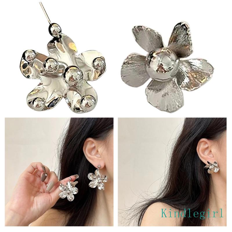 2 Bông Tai Hình Hoa Bằng Hợp Kim Thời Trang Cho Nữ