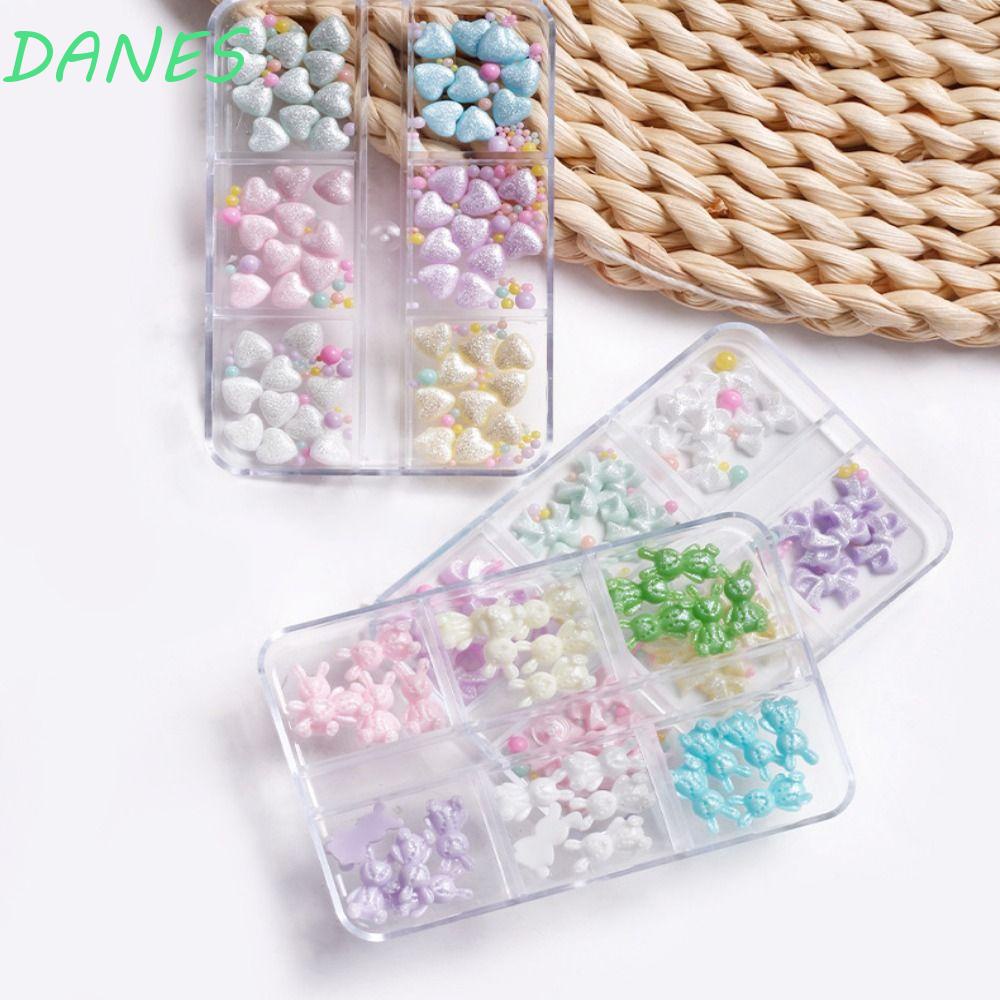 Hộp 6 Ngăn Đựng Phụ Kiện Trang Trí Móng Nghệ Thuật Hình Trái Tim