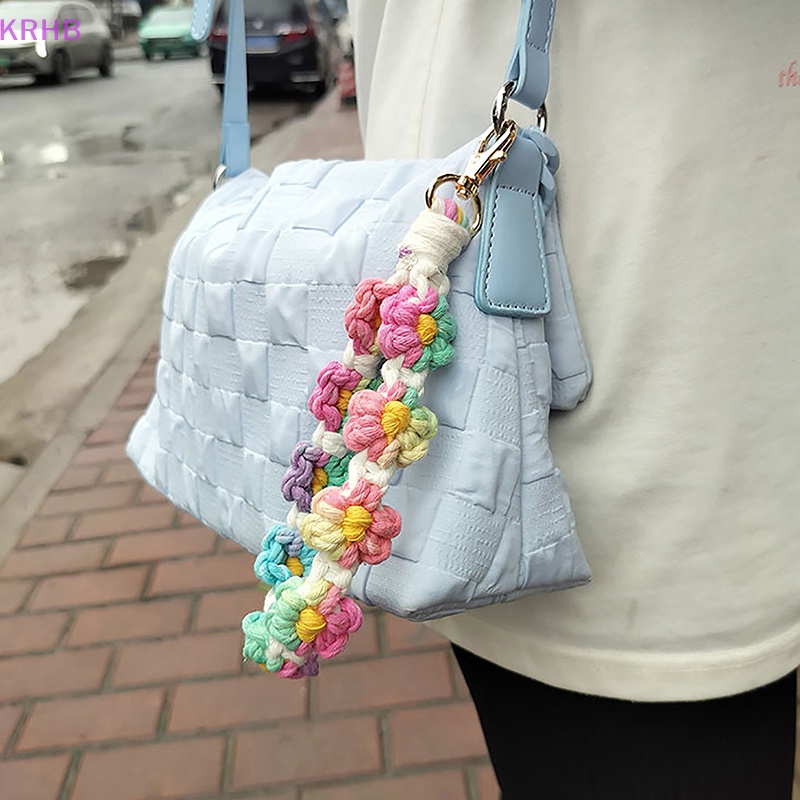 Vòng Tay Dây Bện Phối Mặt Hình Hoa Cúc Handmade Thời Trang Mới