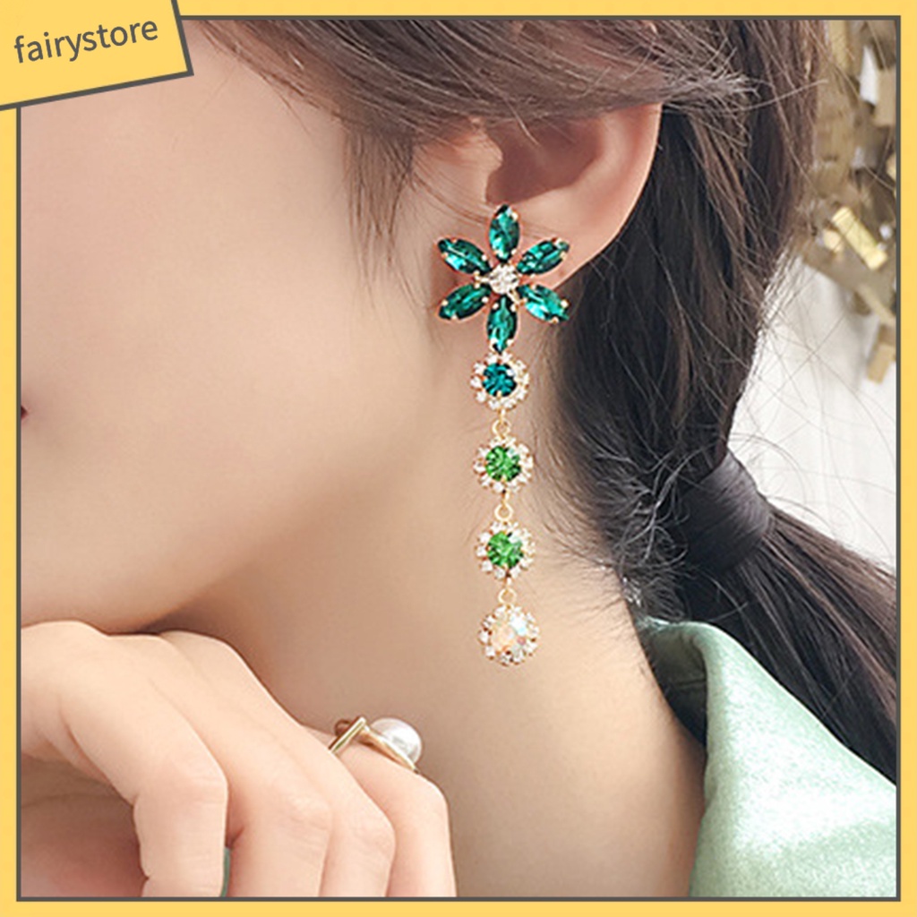 1 Đôi Bông Tai Hình Hoa Đính Đá Lấp Lánh Dành Cho Nữ