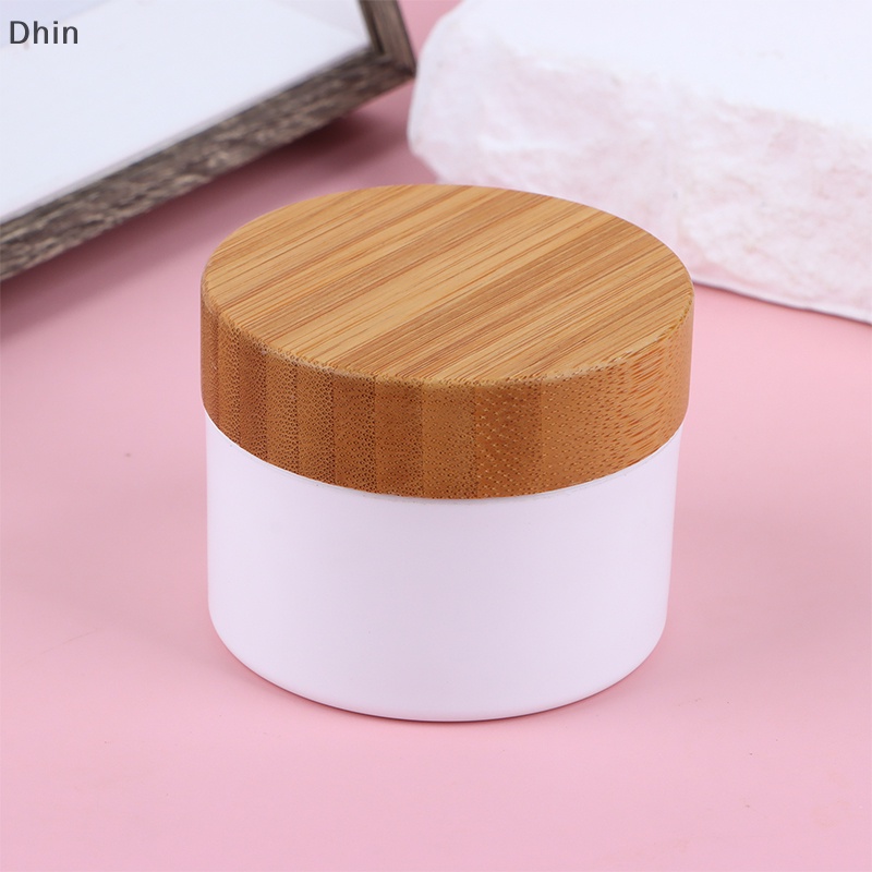 1 Hộp Rỗng Bằng Nhựa PP Có Nắp Đậy Bằng Tre Tiện Dụng