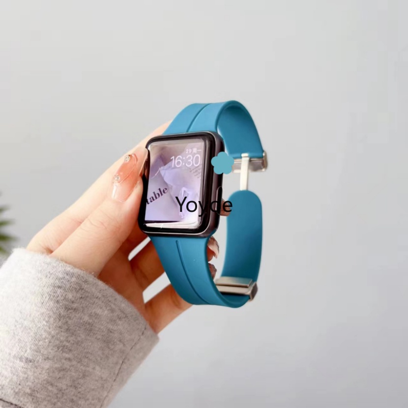 Dây Đeo Silicone Khóa Nam Châm Cho iwatch Series 7 8 SE 6 5 4 3 2 1 44mm 40mm 45mm 41mm 42mm Correa 49mm Ultra 38mm