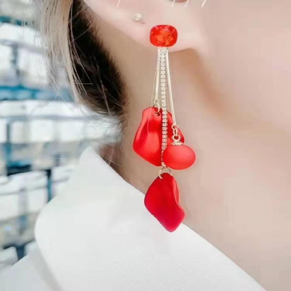 Bông Tai Mạ Bạc 925 Dáng Dài Hình Cánh Hoa Phối Tua Rua Phong Cách Hàn Quốc Cho Nữ