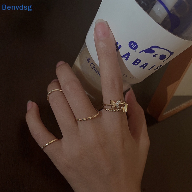 Bộ 4 Nhẫn Hình Tròn Họa Tiết Bướm Màu Bạc Tùy Chỉnh Thời Trang Cho Nữ