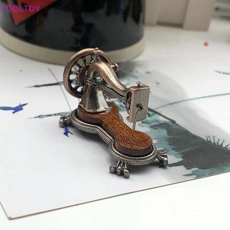 1 Mô Hình Máy May Mini Bằng Hợp Kim Tỉ Lệ 1: 12 Dùng Để Trang Trí Nhà Búp Bê