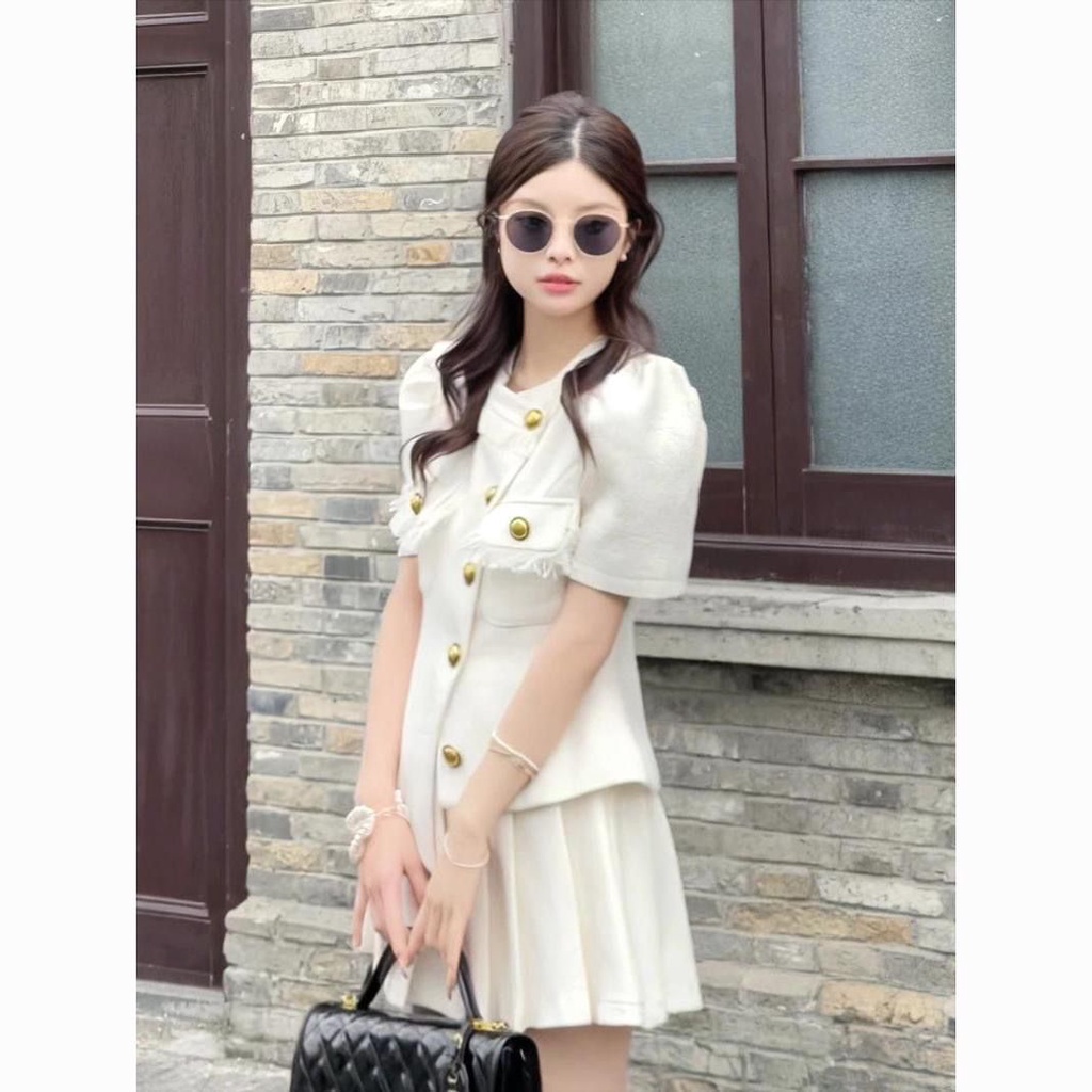 Set Áo Thun Ngắn Tay Phối Tua Rua Và Chân Váy Xếp Ly Lưng Cao Thời Trang Mùa Hè Cho Nữ