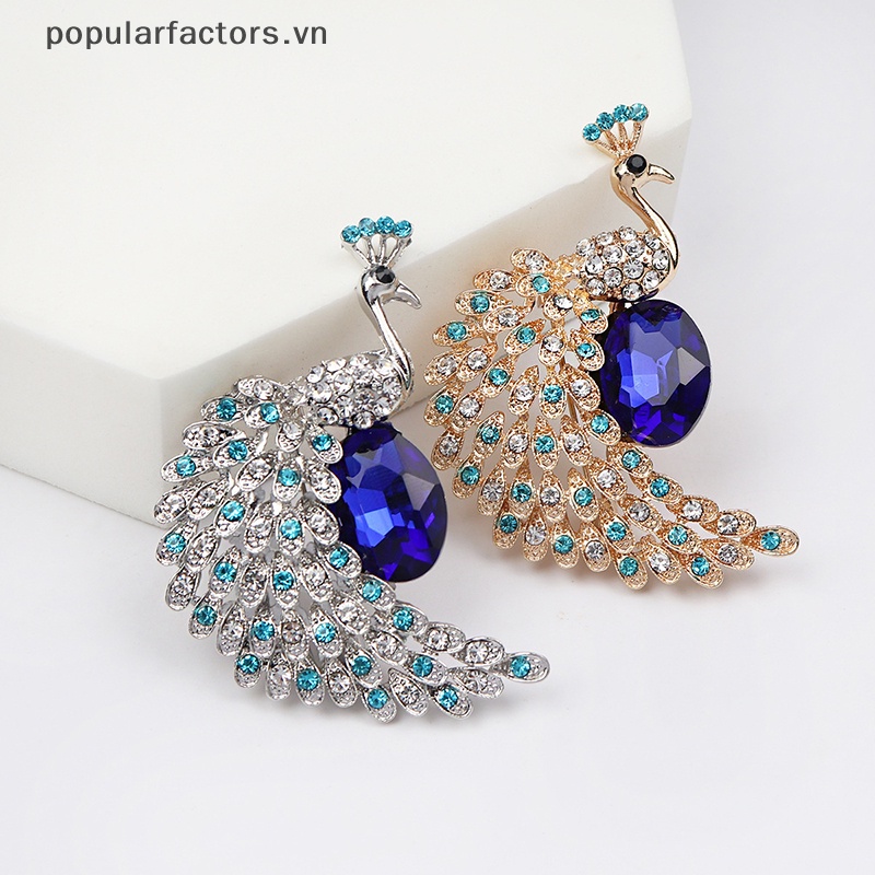 Ghim Cài Áo Hình Con Công Đính Đá Pha Lê Thời Trang