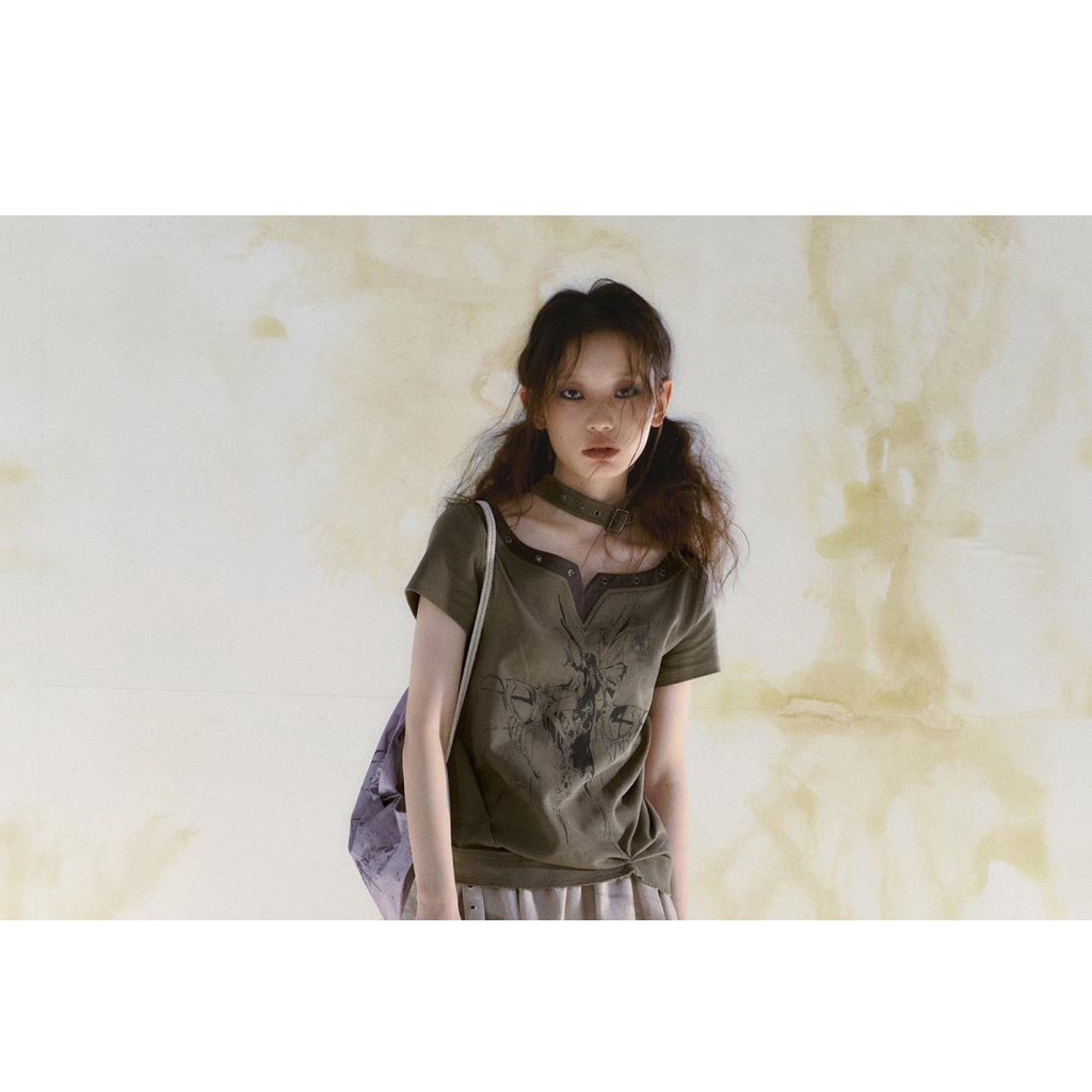 Áo Thun Tay Ngắn Cổ Chữ v In Hình Bướm Phong Cách Punk Ya Thời Trang Cho Nữ