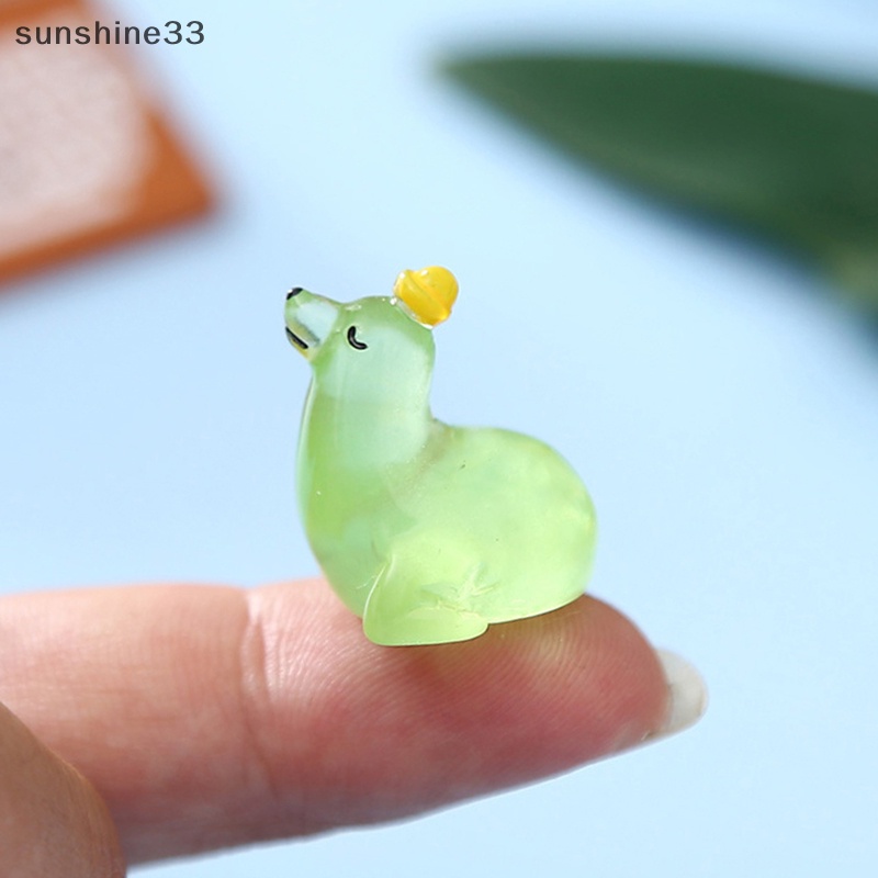 Bộ 2 Tượng Trang Trí Mini Hình Chú Chó Biển Hoạt Hình Màu Dạ Quang