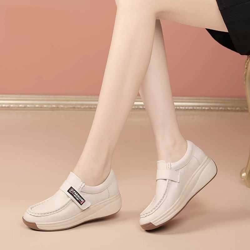 Dép Da Bò Đế Dày Phong Cách Thời Trang Mới Năm 2023