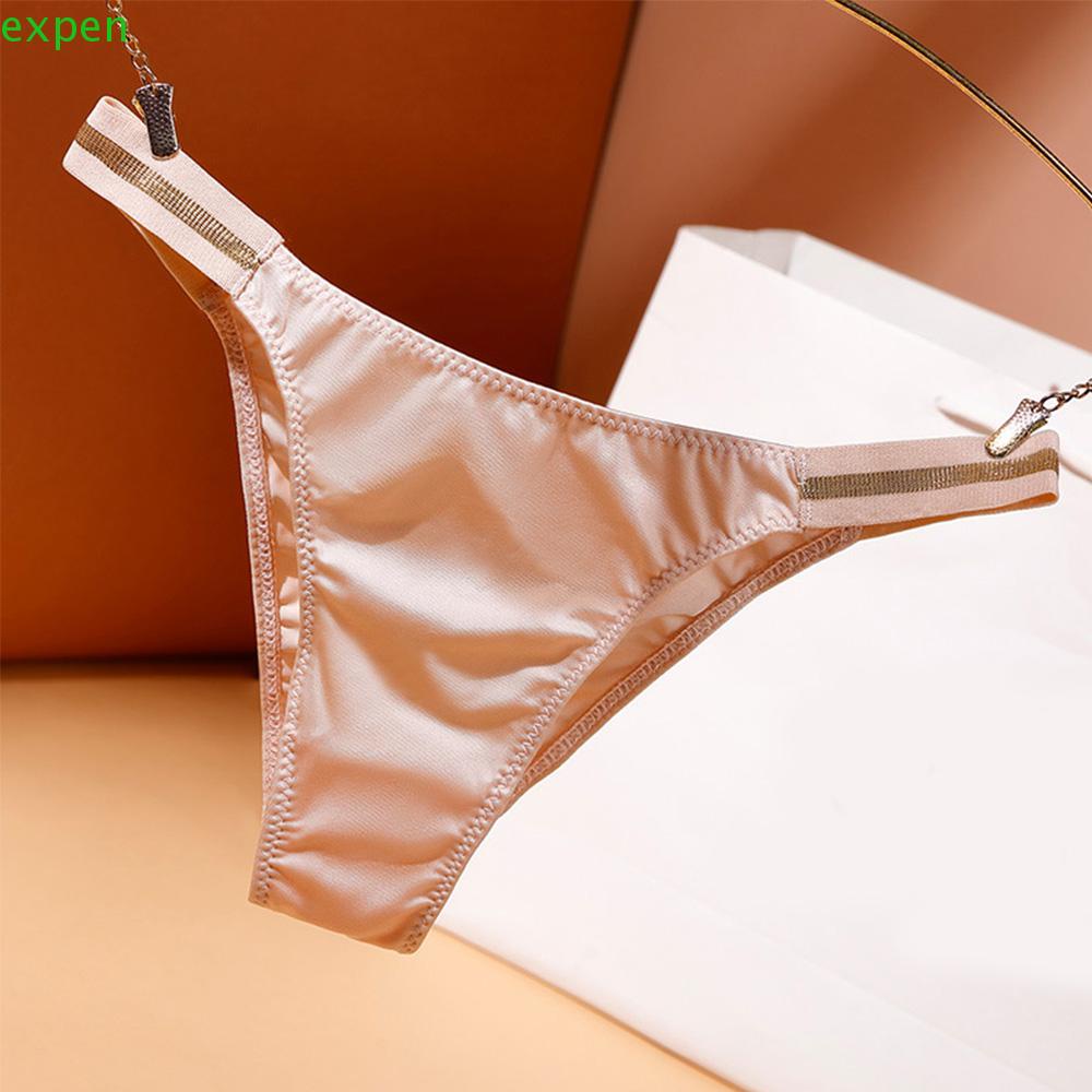 Quần Lót Lụa Lạnh Không Đường May Lưng Thấp Thoáng Khí Cho Nữ