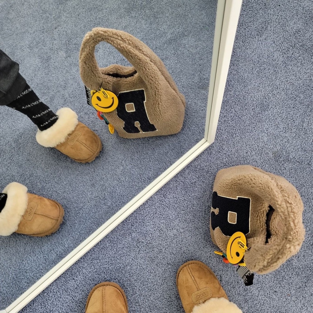 Túi Xách Lông Cừu Cỡ Lớn Thêu Họa Tiết Thời Trang Mùa Đông Cho Nữ