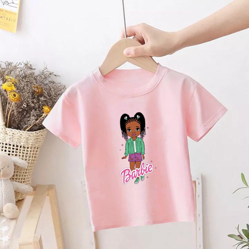 Áo Thun Tay Ngắn In Hình Búp Bê barbie Màu Hồng Thời Trang Cho Bé Gái Từ 1-12 Tuổi