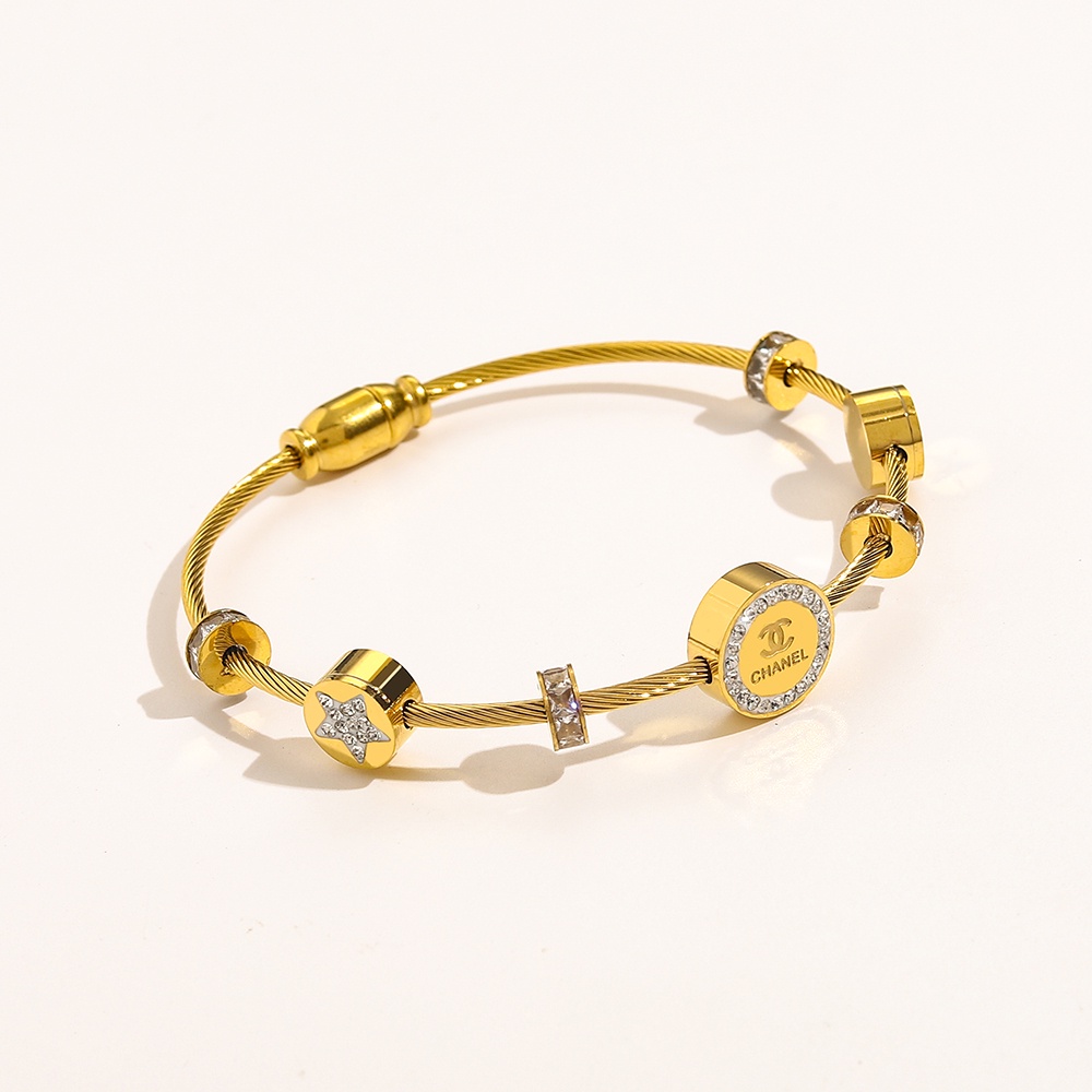 Vòng Đeo Tay Bằng Thép Titan In logo cc Hai cc Khoét Lỗ Bấm Lỗ Đơn Giản