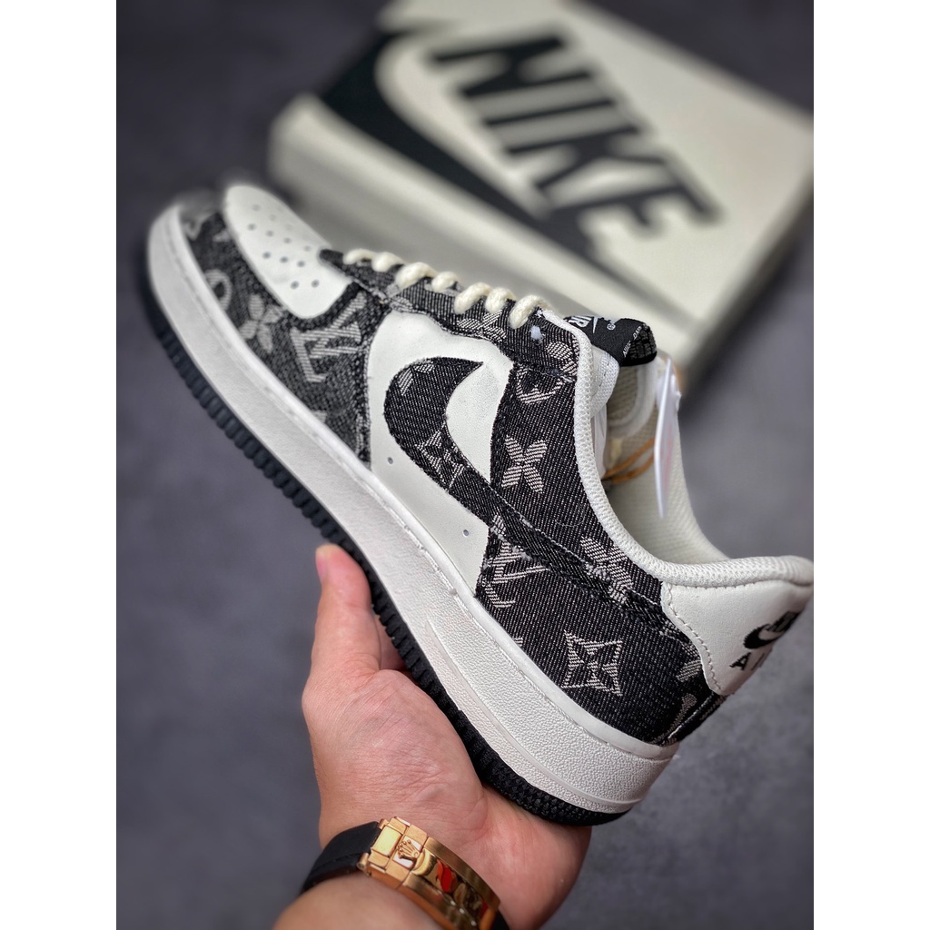 （Sản phẩm chính hãng）Giày Nike Air Force 1 Low 07 LV đen trắng hàng chính hãng 100%