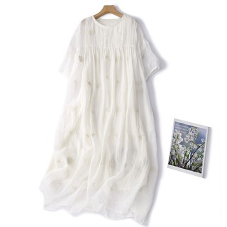 Ice cotton linen xuất khẩu high-end fine wrinkle texture công nghiệp nặng thêu cổ tròn cotton linen dress nữ văn học big swing e