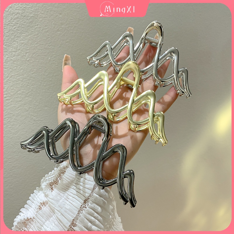 Kẹp Tóc Cá Mập Bằng Kim Loại Thiết Kế Khoét Rỗng Độc Đáo