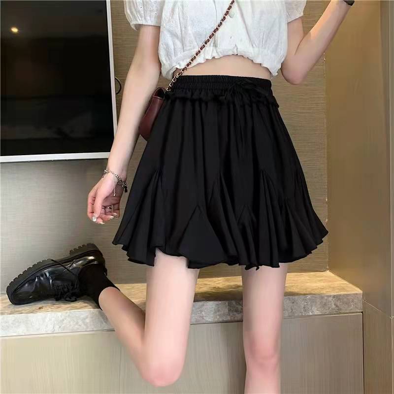 Chân Váy Ngắn Xếp Ly Lưng Cao Màu Trắng Đen Phong Cách Niche Độc Đáo Thời Trang Xuân Hè