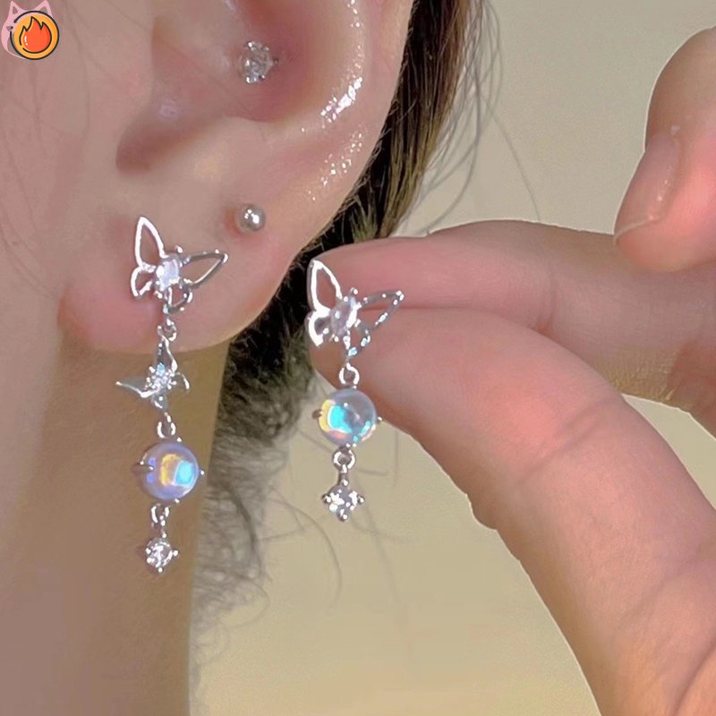 Khuyên Tai Bất Đối Xứng Hình Bướm Đá Mặt Trăng HGF YR