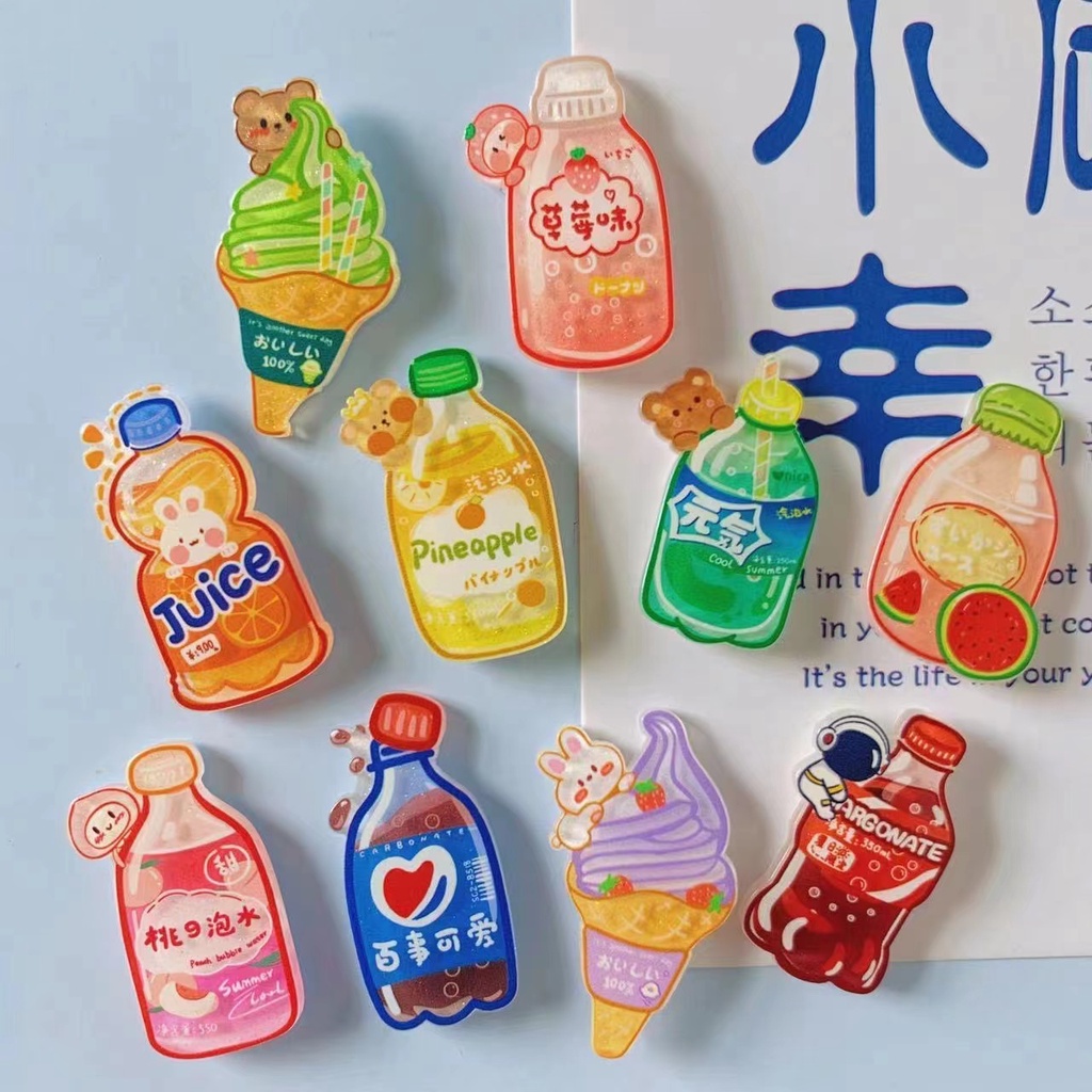Nam Châm Dán Tủ Lạnh Hình Chai Nước Ngọt / Soda Hoạt Hình Bằng Acrylic Dễ Thương Sáng Tạo