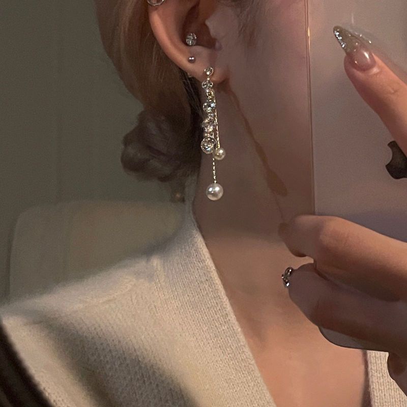 Bông Tai Ngọc Trai Dáng Dài Thiết Kế Tinh Tế Phong Cách Mới