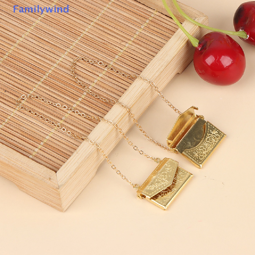 Túi Xách Dây Xích Đeo Vai Bằng Kim Loại Trang Trí Nhà Búp Bê 1: 12