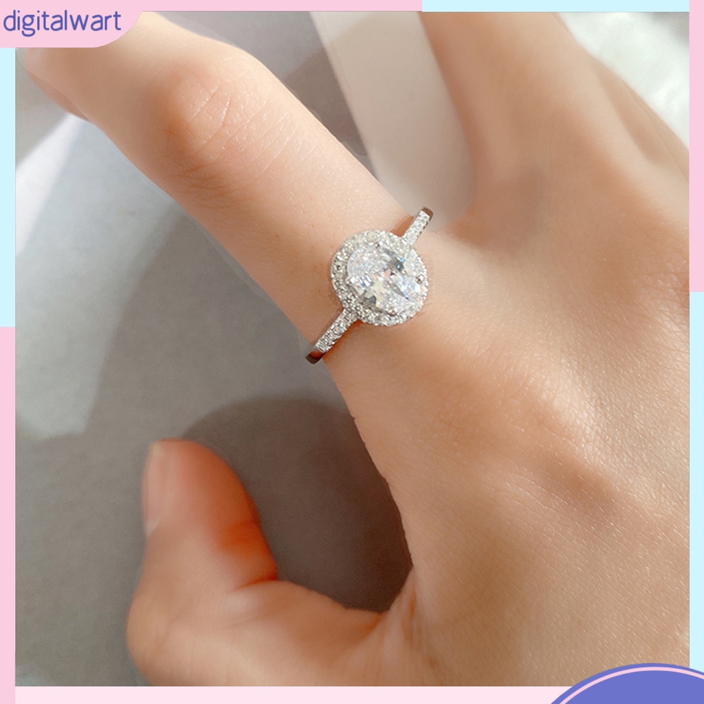 1 Bộ Trang Sức Vòng cổ / Nhẫn / Bông Tai Đính Đá Lấp Lánh Sang Trọng Cho Nữ