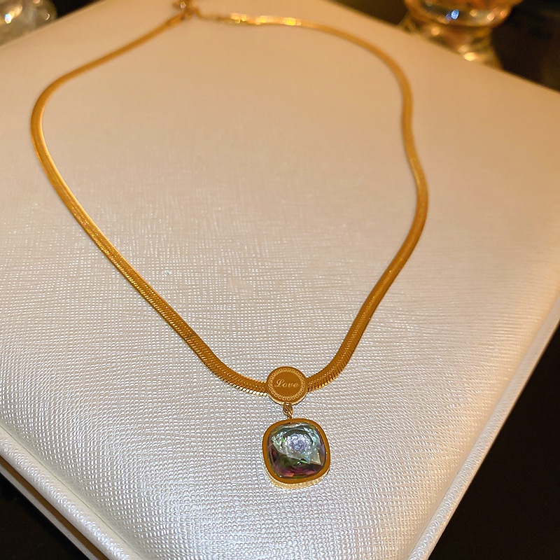 Vòng cổ Kim Loại Mặt Vuông Đính Đá Nhiều Màu Thời Trang