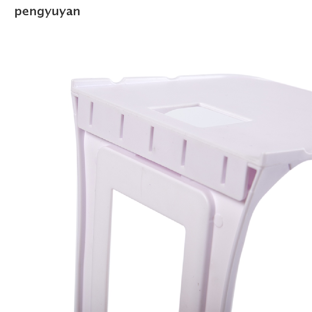 Đế Sạc Điện Thoại / Điều Khiển Từ Xa Gắn Tường Thông Dụng