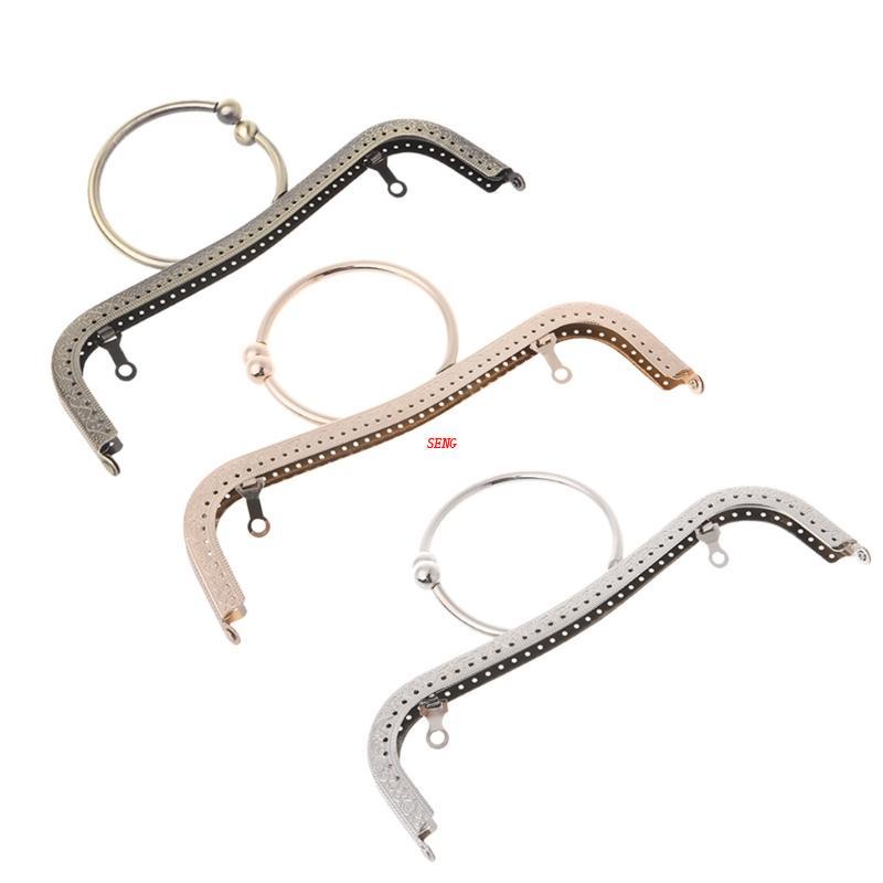 1 Khung Kim Loại Hình Vuông Dùng Để May Túi Xách / Tiền Xu DIY