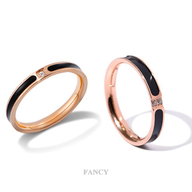 Nhẫn Titan ĐíNh Kim Cương Giả Cho CặP Đôi