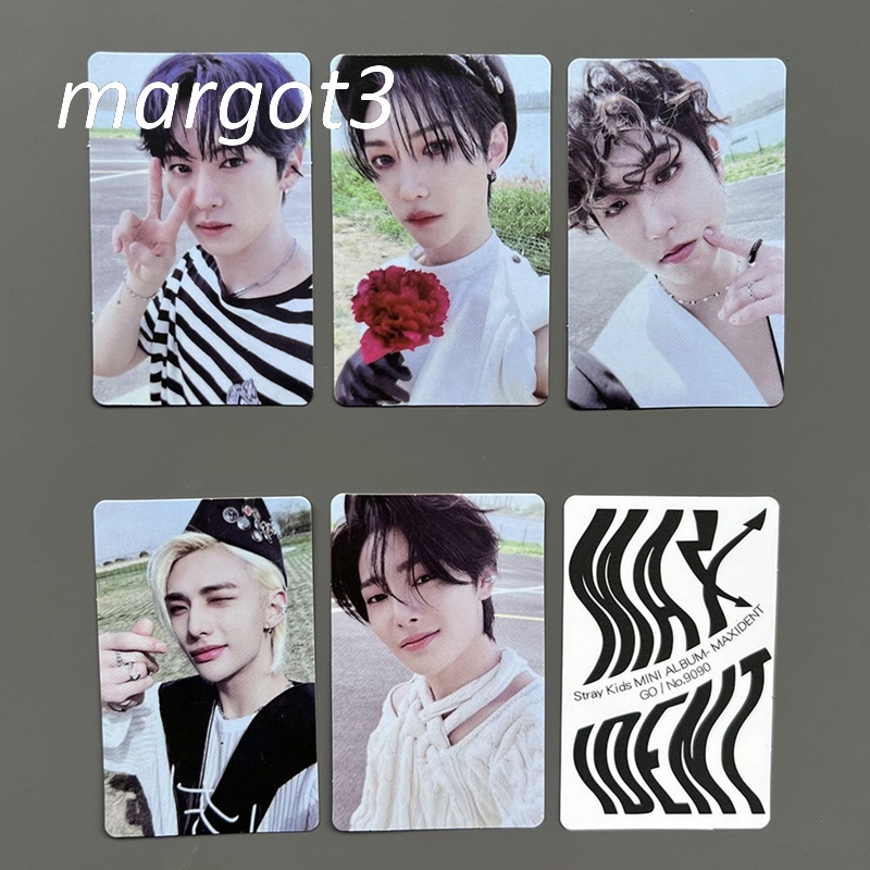 Hộp 8 Ảnh LOMO Card Nhóm Nhạc STRAY KIDS 3