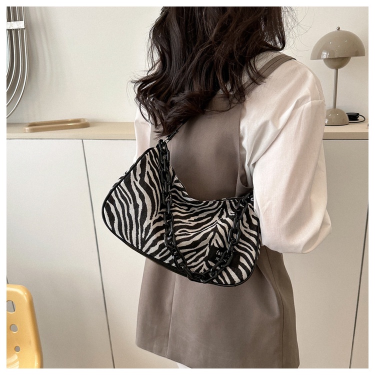 Túi Đeo JASMIN NOIR Vai Bằng Vải Canvas Họa Tiết Ngựa Vằn Mặt Trăng Nửa Nhỏ Giản Dị Dành Cho Nữ