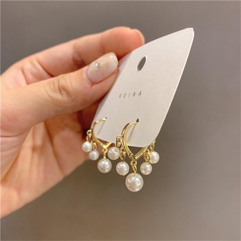 Bông tai tua rua châu Thanh lịch