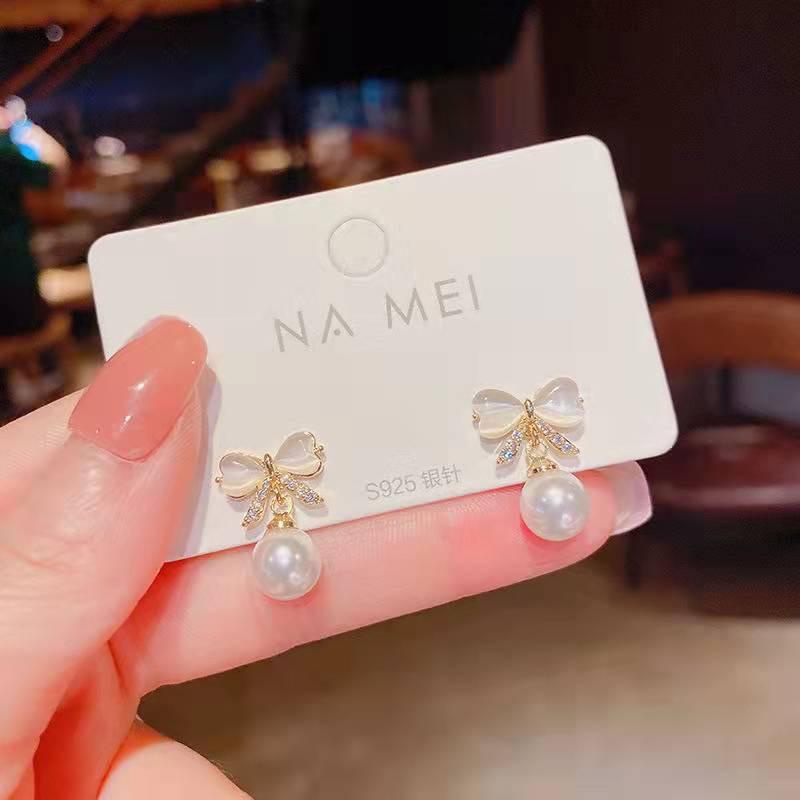 bông tai nơ nhỏ nhắn đính đá mắt mèo kèm châu , khuyên tai phong cách hàn quốc cá tính sang chảnh