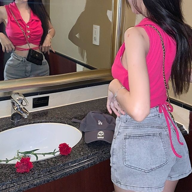 Áo Thun Ngắn Không Tay Màu Đỏ Hồng Thời Trang Mùa Hè Quyến Rũ Cho Nữ