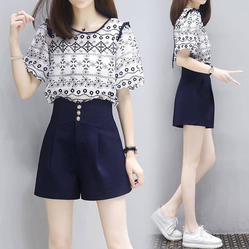Set Áo Thun Ngắn Tay + Quần Short Thời Trang Hè Năng Động Cho Nữ